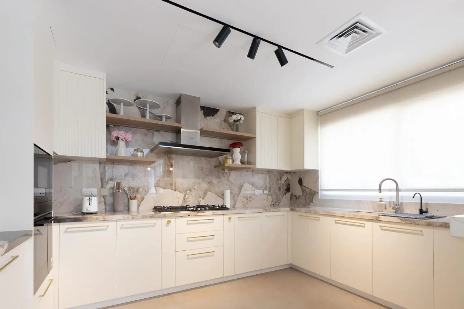 Villa Zalex Springs 14 Luxury Living With Private Pool Dubai