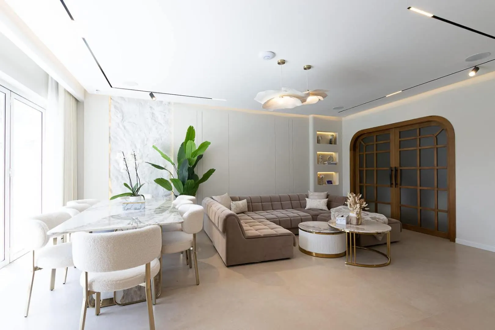Holiday home Villa Zalex Springs 14 Luxury Living With Private Pool Dubai