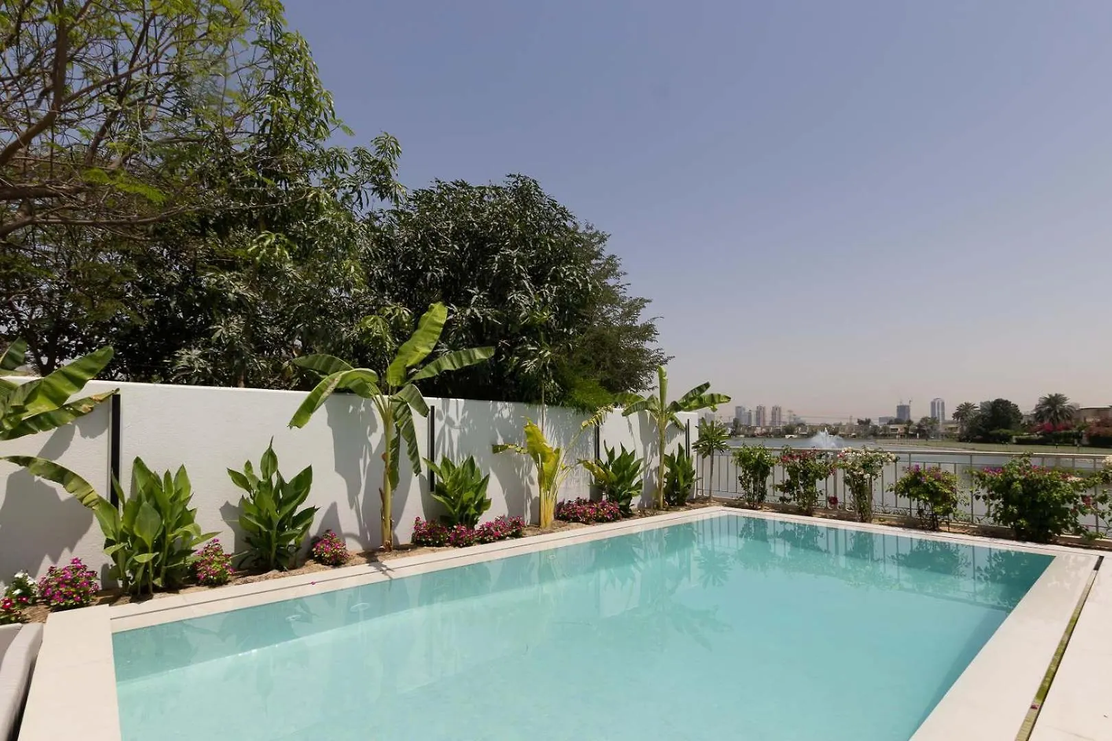 Holiday home Villa Zalex Springs 14 Luxury Living With Private Pool Dubai