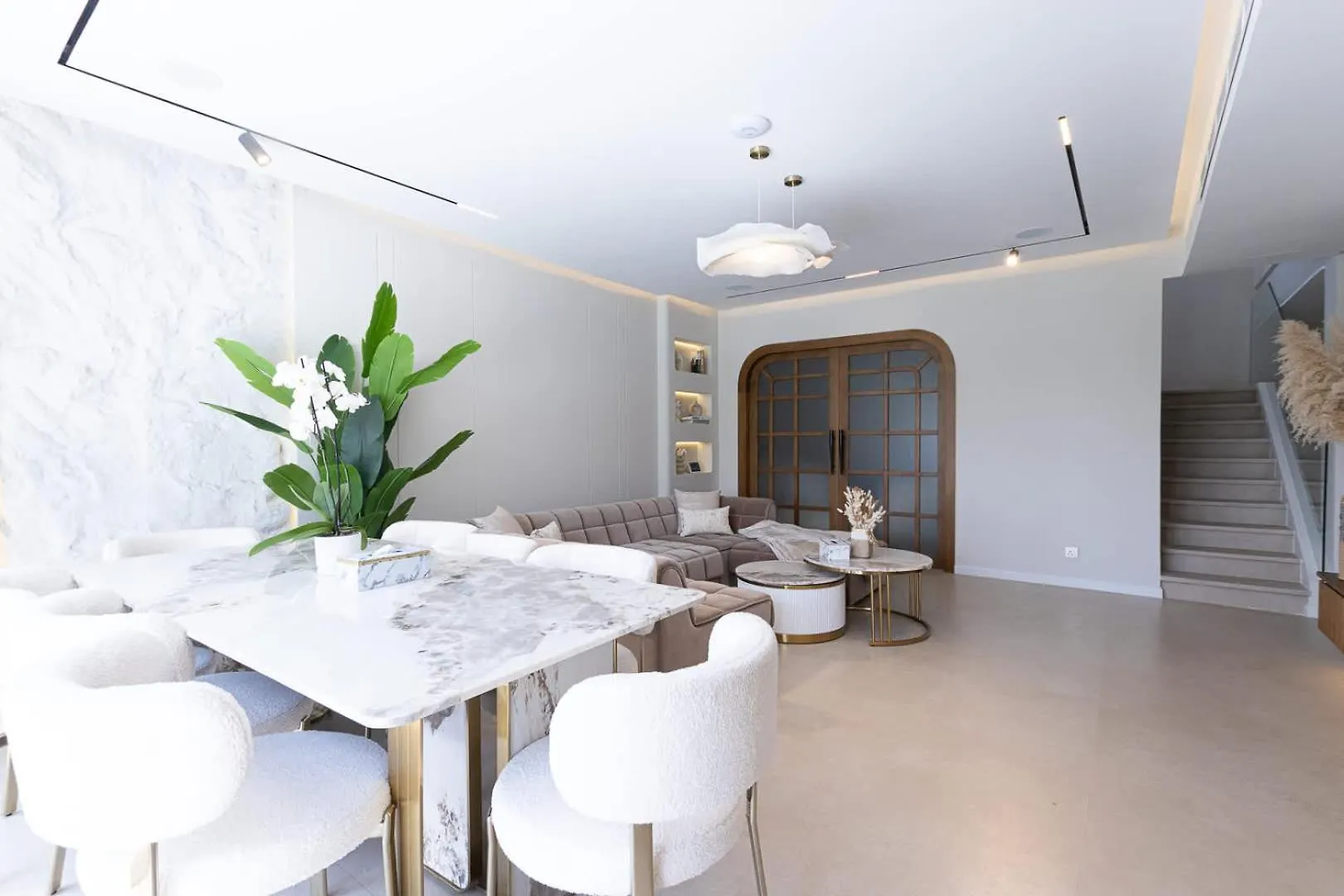 Villa Zalex Springs 14 Luxury Living With Private Pool Dubai Holiday home