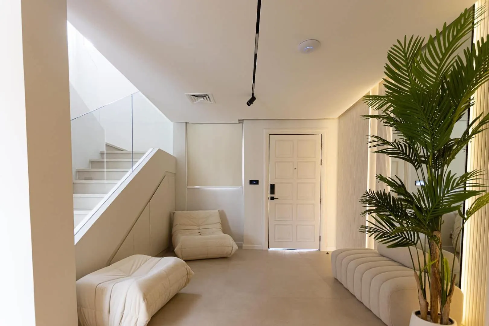 Villa Zalex Springs 14 Luxury Living With Private Pool Dubai Holiday home